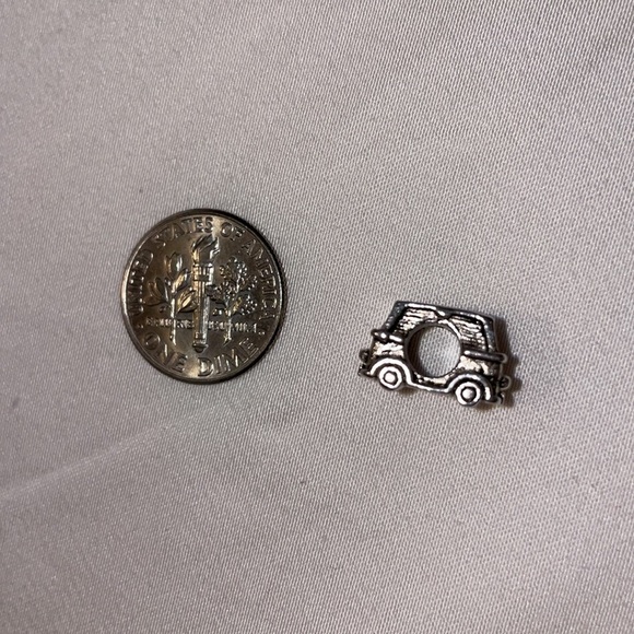 Charm - Picture 3 of 3